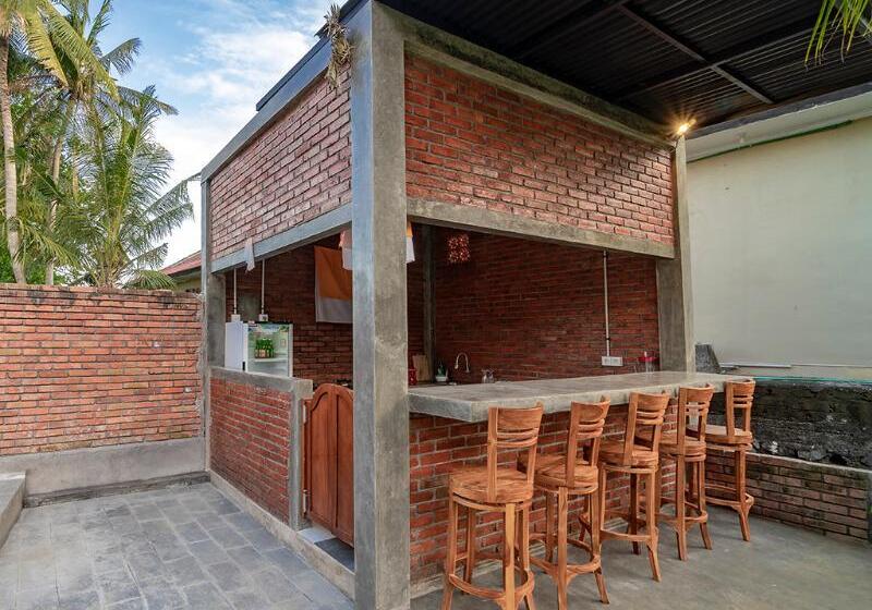 פנסיון Utamas Keramas