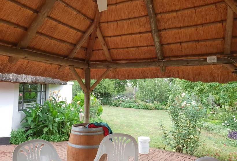 Piccadilly Farm Cottages