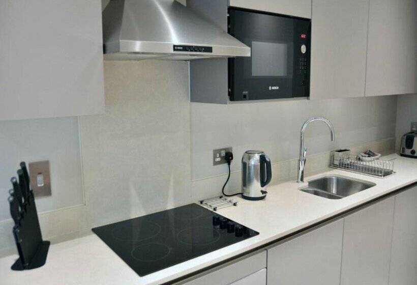 Sanctum Belsize Road