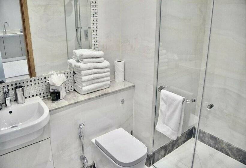 Sanctum Belsize Road