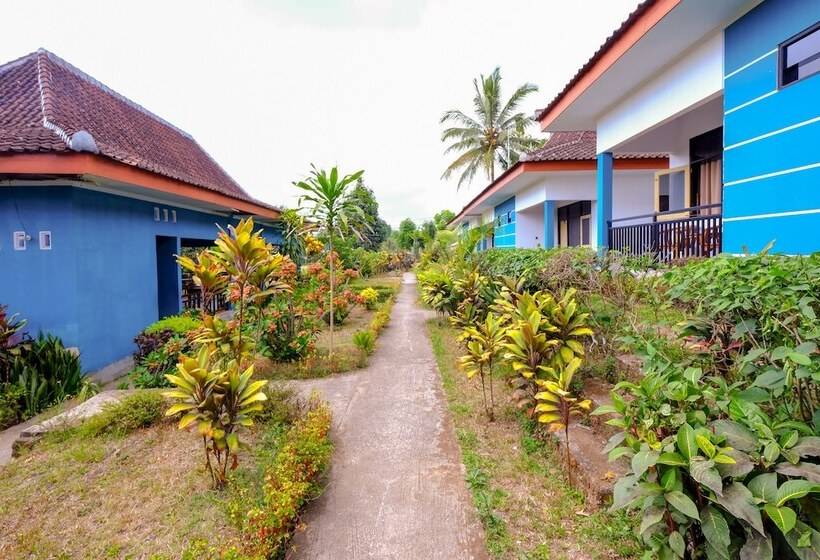 Surya Karhyn Hotel & Restaurant