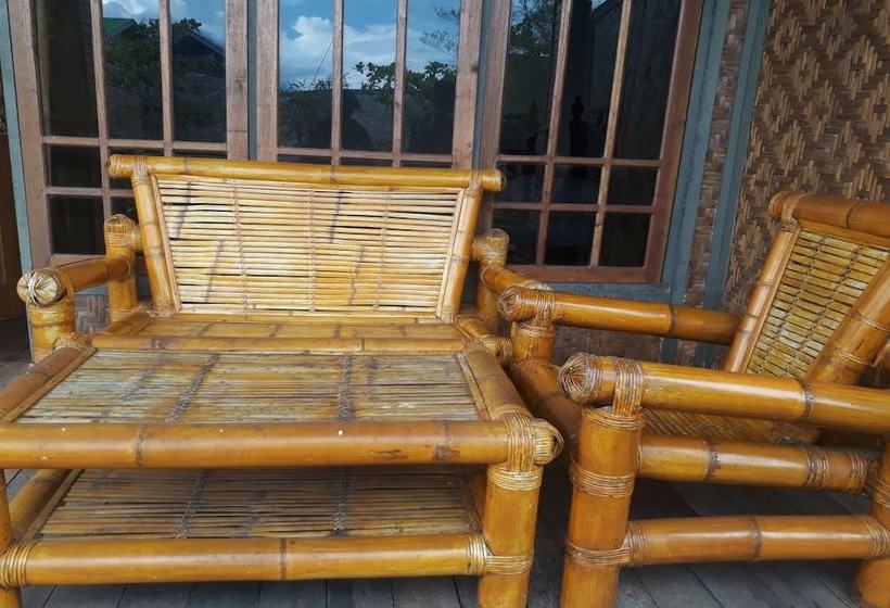 Общежитие Bambu Hotel By Oyo Rooms