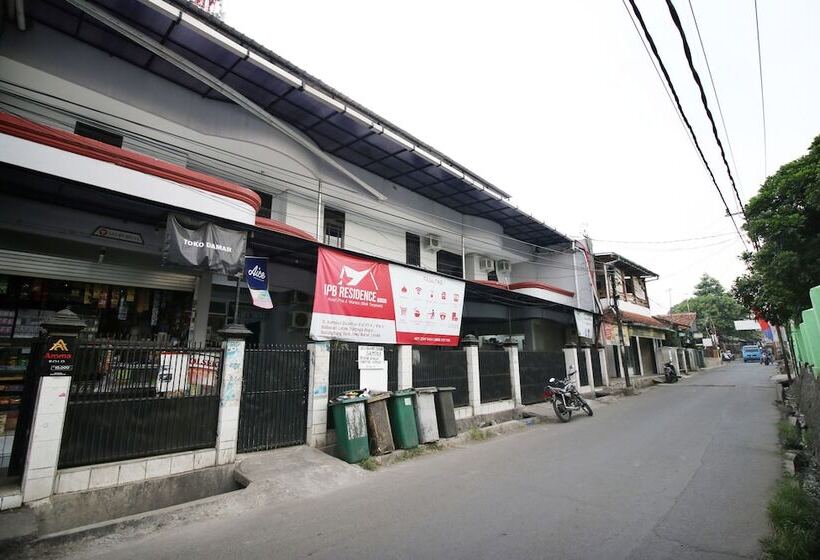 호스텔 Kamar Keluarga Bogor Syariah