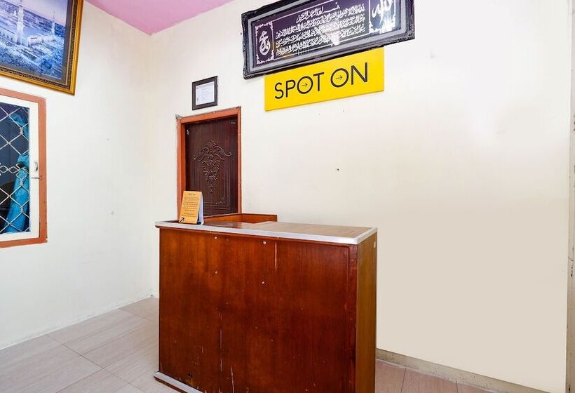 Cămin Spot On 2112 Homestay Lestari Dieng Syariah