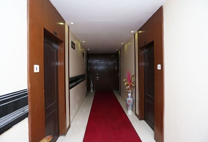 Ambassador Hotel By Oyo Rooms