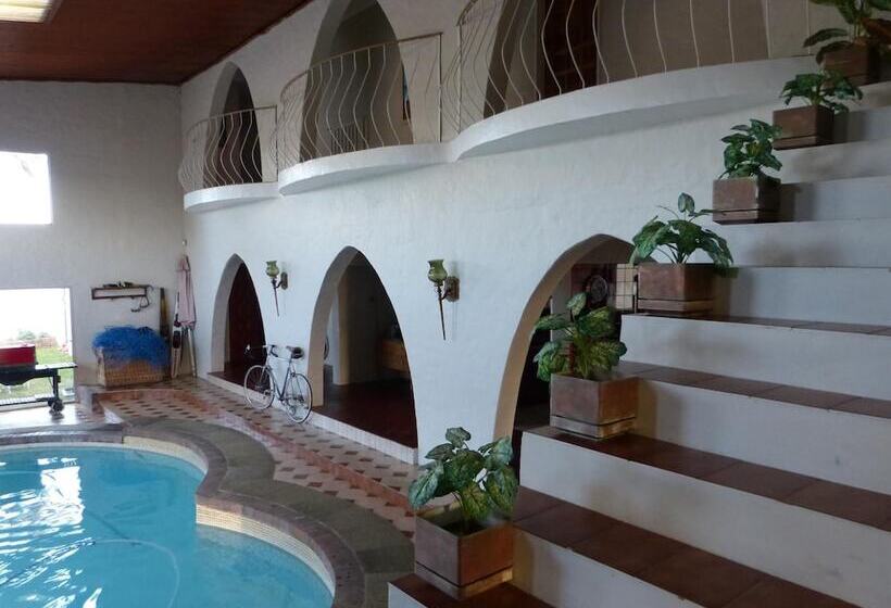 צימר Addo Riverside Villa