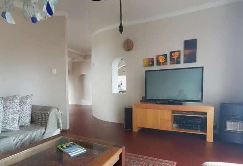 צימר Addo Riverside Villa