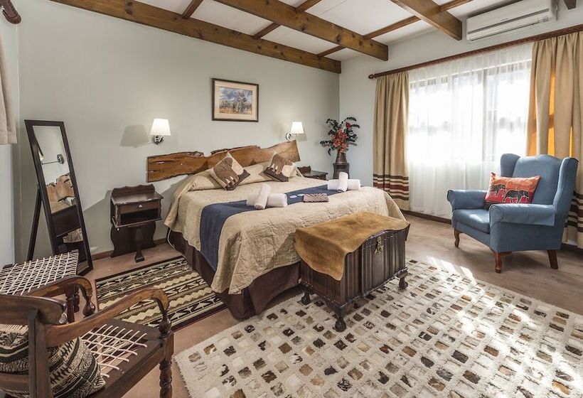 צימר Dungbeetle River Lodge