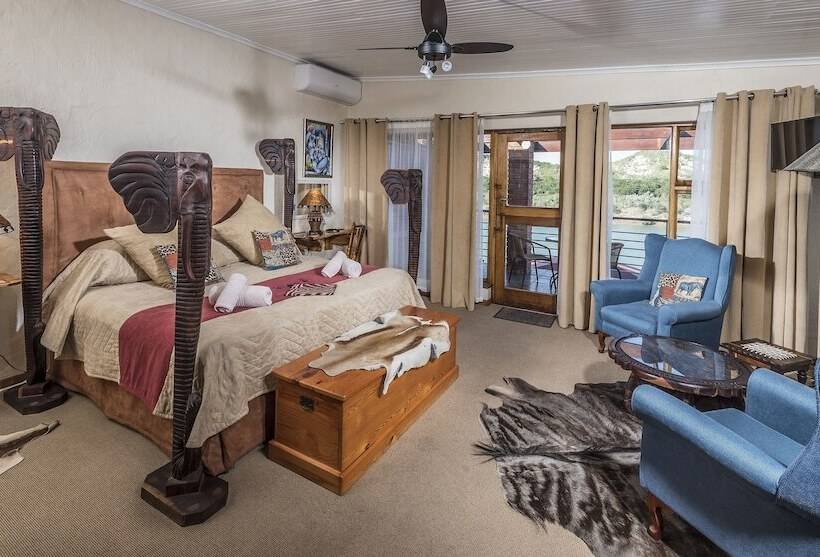 צימר Dungbeetle River Lodge