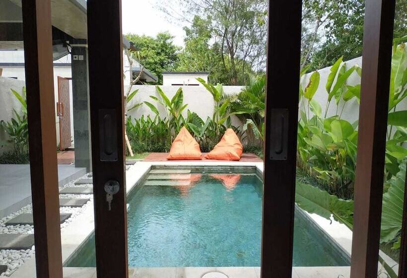 민박 La Isla Villas Bali