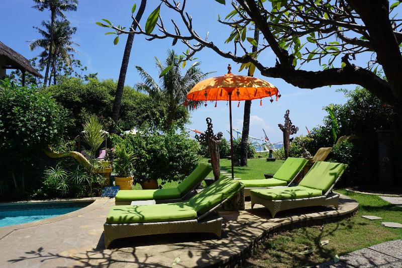 مبيت وإفطار Life In Amed Boutique