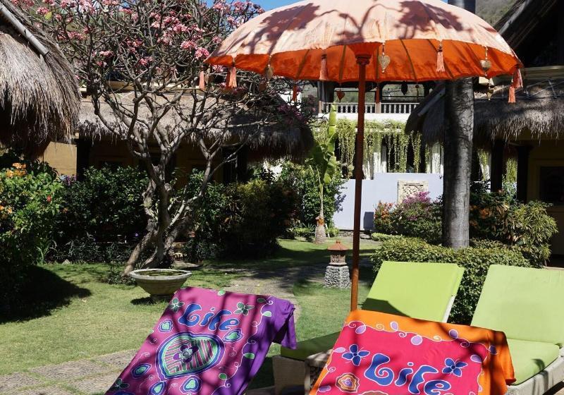 مبيت وإفطار Life In Amed Boutique