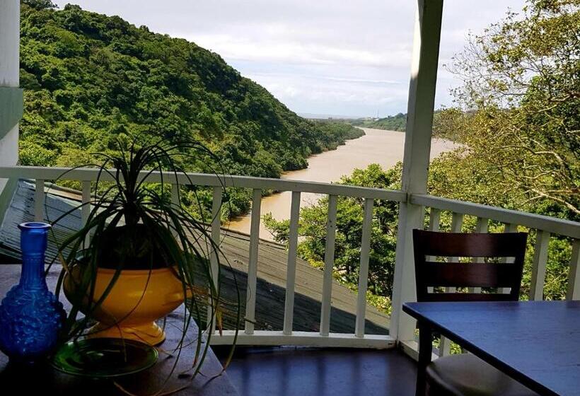 צימר Royston Hall Historical Guesthouse