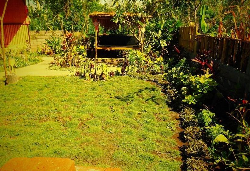 مبيت وإفطار Taman Menjangan Homestay By Snorkelingmenjangan