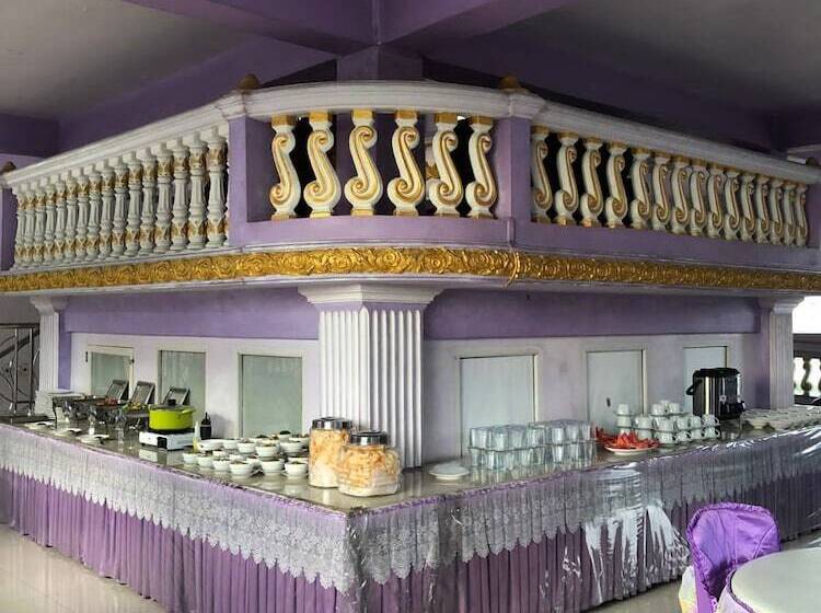 مبيت وإفطار Trivadoh Syariah