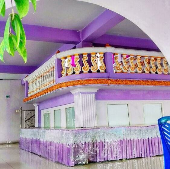 مبيت وإفطار Trivadoh Syariah