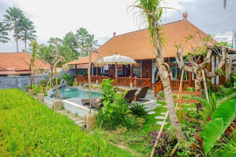 민박 Umakelod Sebatu Villas