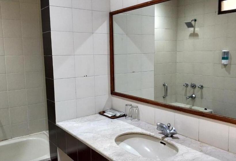 Grand Whiz Hotel Bromo