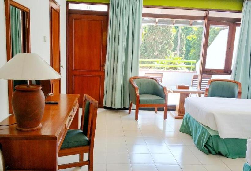 Grand Whiz Hotel Bromo