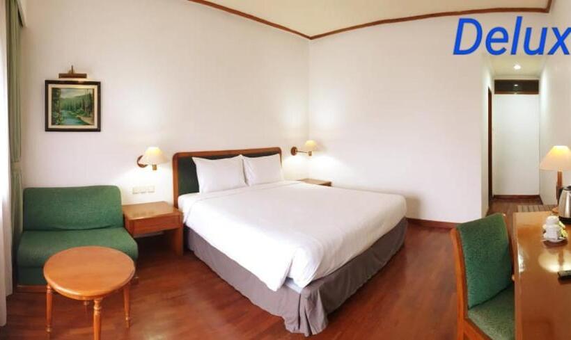 Grand Whiz Hotel Bromo