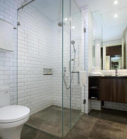 Helios Hotel & Convention