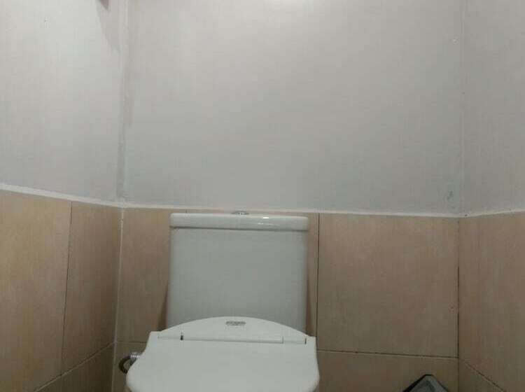 簡易ホテル Penginapan Bunar Tunggal