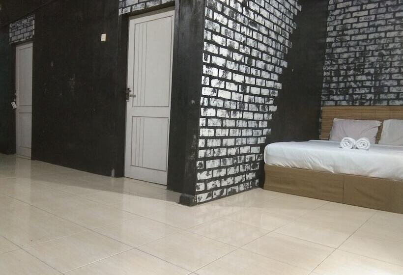 簡易ホテル Penginapan Bunar Tunggal