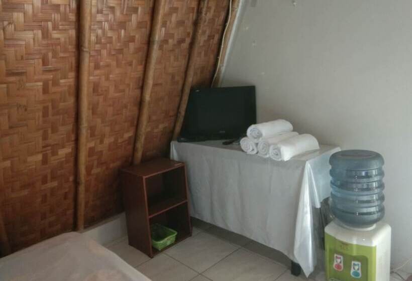 簡易ホテル Penginapan Bunar Tunggal
