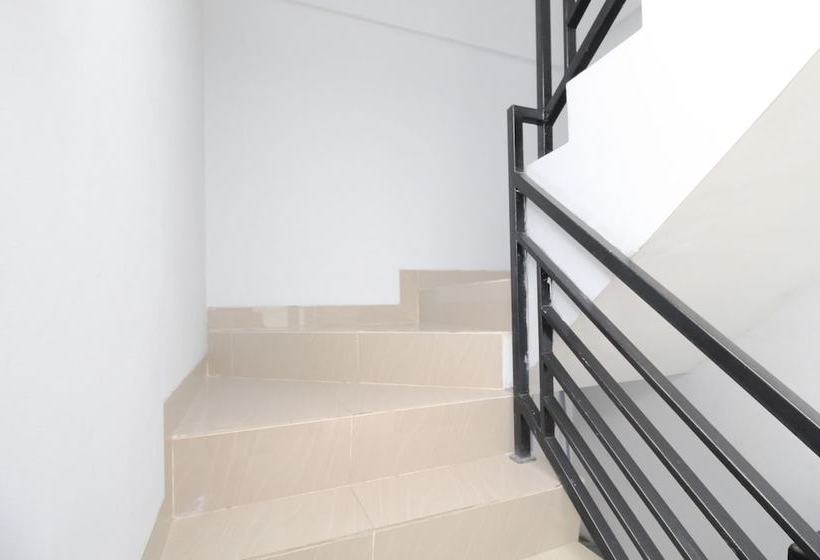 Отель Airy Eco Syariah Sunter Agung Taman Nyiur Sembilan 26 Jakarta