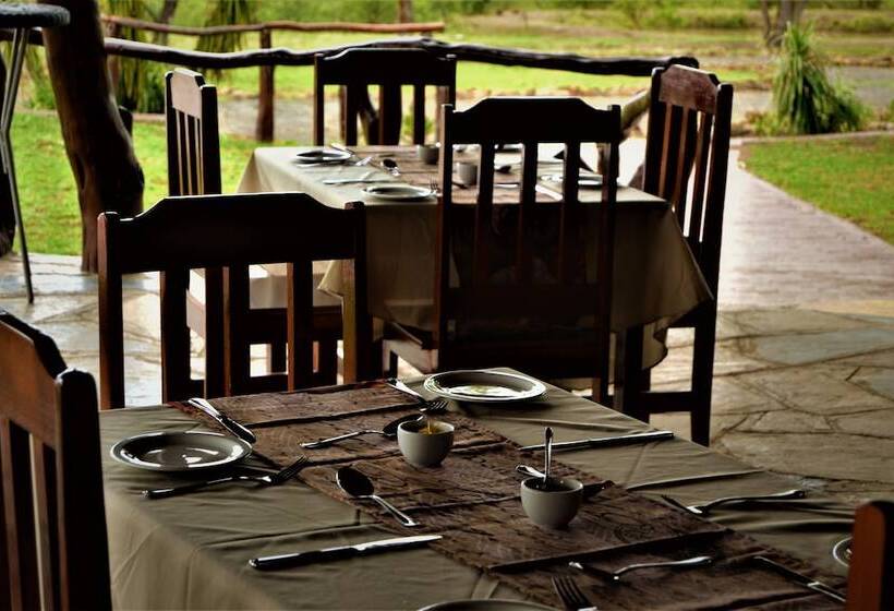 בית מלון כפרי Amaka Private Game Reserve And Safaris