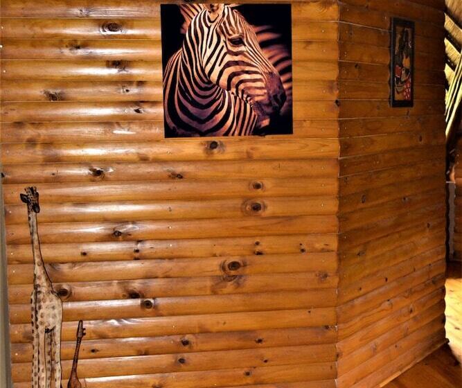 בית מלון כפרי Amaka Private Game Reserve And Safaris