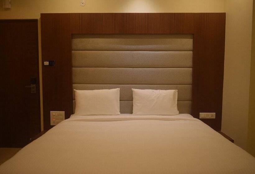 ホテル Avalon Inn