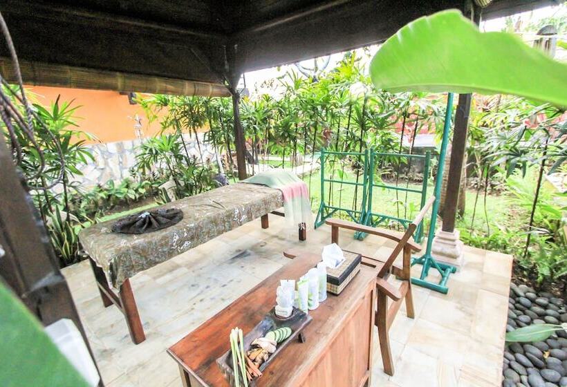 فندق Balam Bali Villa