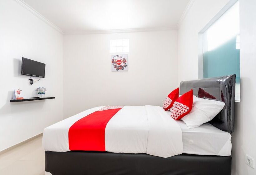 בית מלון כפרי Bali Radiance Canggu By Oyo Rooms