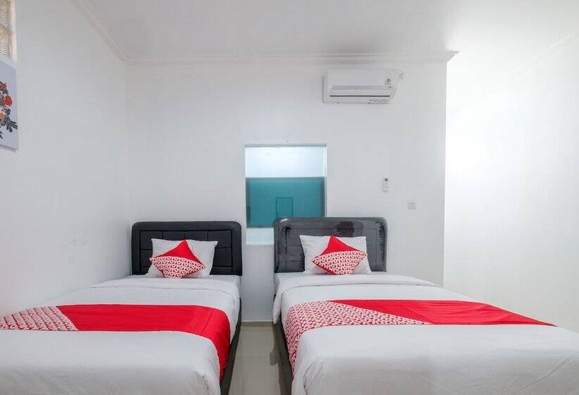 בית מלון כפרי Bali Radiance Canggu By Oyo Rooms