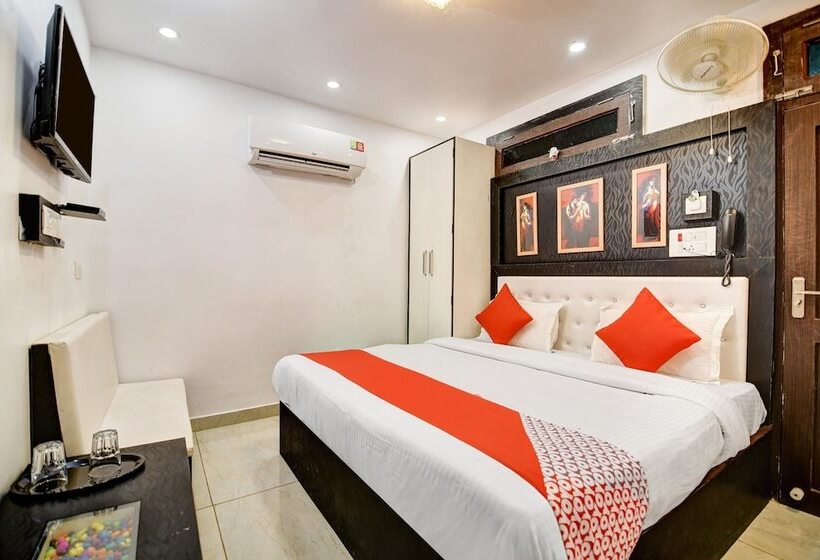 ホテル Capital O 38853 S Sumangalam Palace