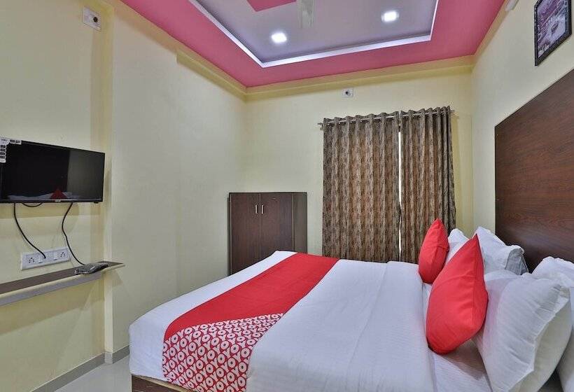 호텔 D K Guest House By Oyo Rooms