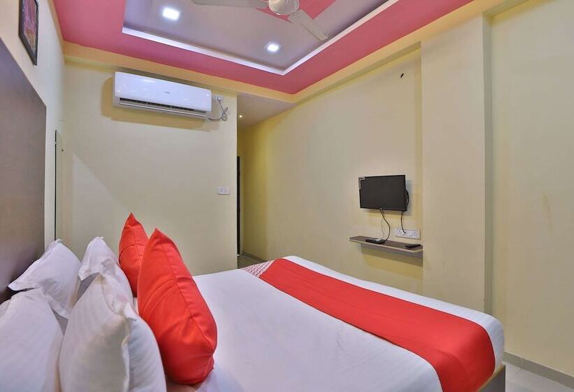 호텔 D K Guest House By Oyo Rooms