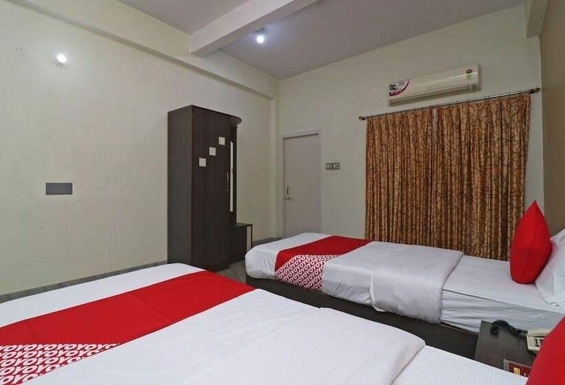 호텔 Debarshi By Oyo Rooms