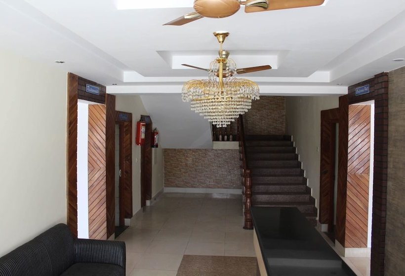 בית מלון כפרי Devki Palace Chamba