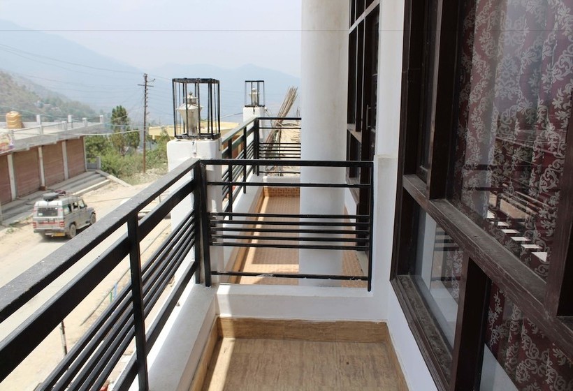 בית מלון כפרי Devki Palace Chamba