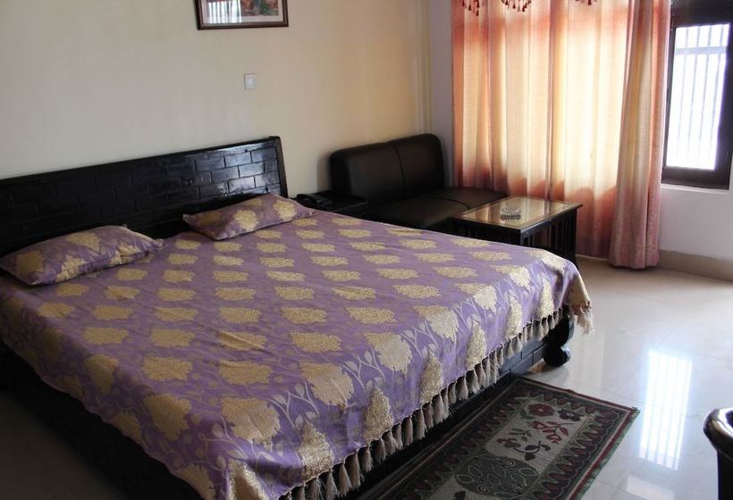 בית מלון כפרי Devki Palace Chamba