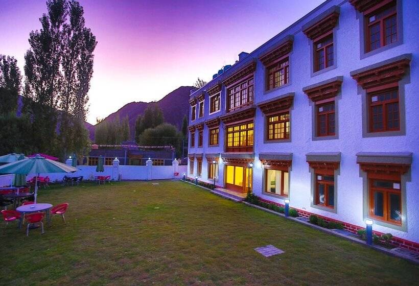 בית מלון כפרי Duke