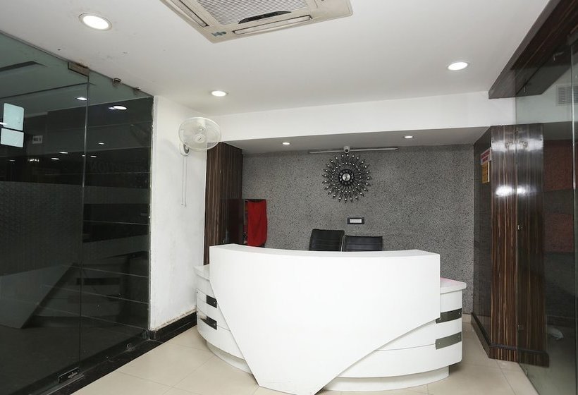 Отель Galaxy By Oyo Rooms