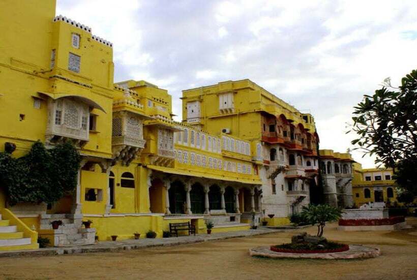 فندق Ghanerao Castle Ranakpur