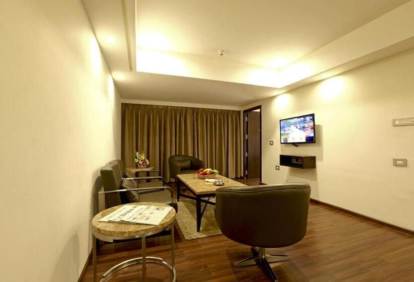 فندق Goutham Grand