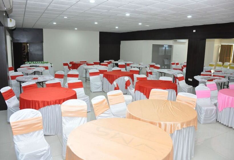 Goverdhan Greens Resort Dwarka L Hotels In Dwarka