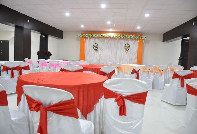 Goverdhan Greens Resort Dwarka L Hotels In Dwarka