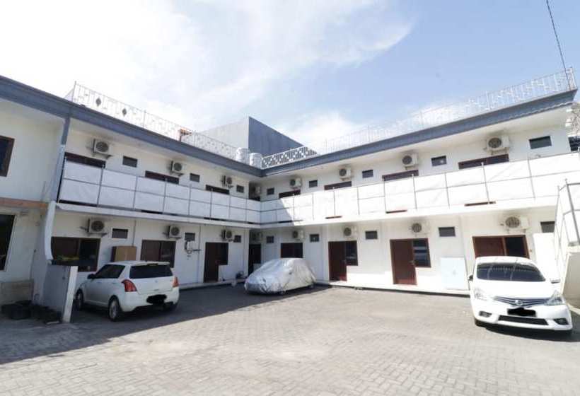 ホテル Graha Indah