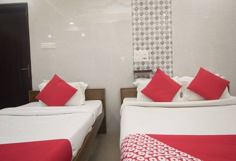 酒店 Greater Kailash The Palace By Oyo Rooms